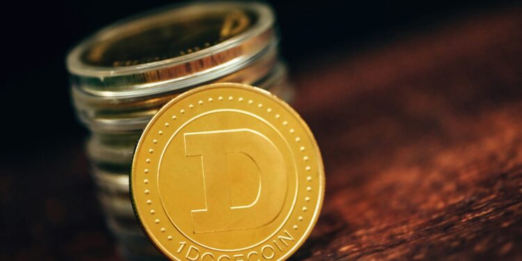 Dogecoin Price To $1, XRP To $6, And Solana To $1,000? Pundit Says You’re Not Bullish Enough