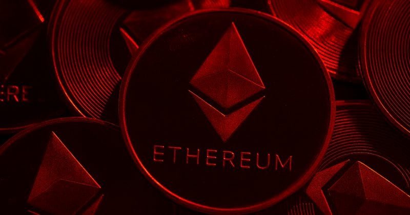 Ethereum drops 9% in 8 hours as liquidations wipe out $670M in longs
